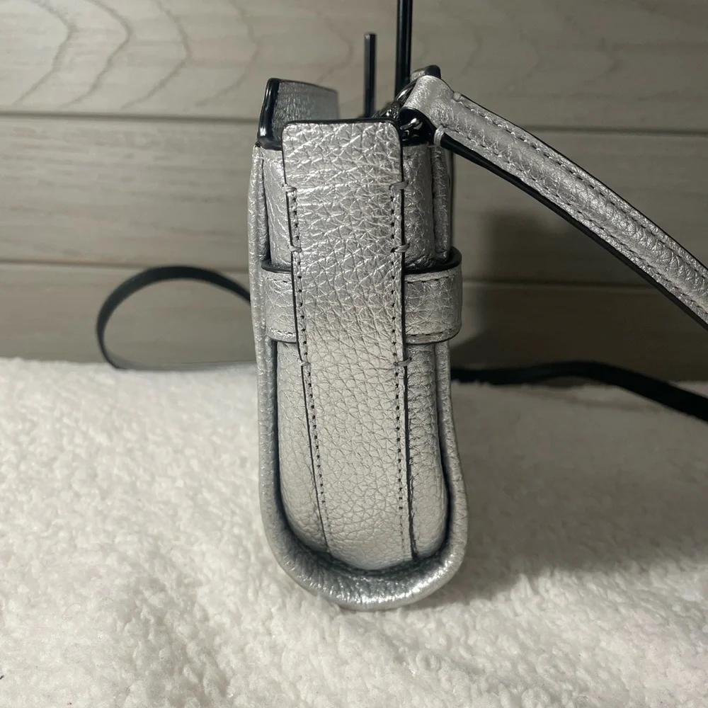 Coach Swagger crossbody in metallic silver - Picture 7 of 8